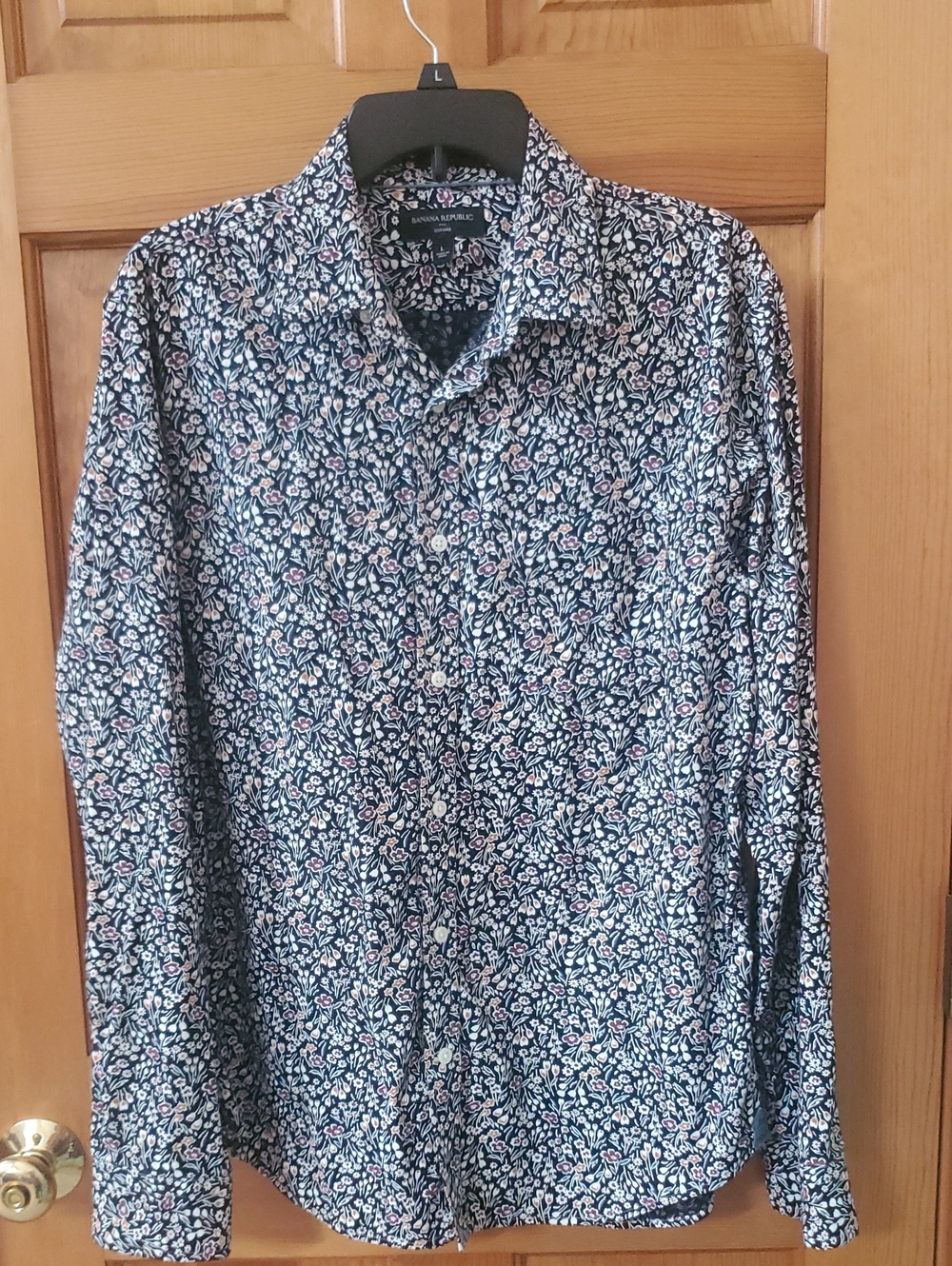 Banana Republic Men’s Navy Blue Floral Button-Down Shirt L